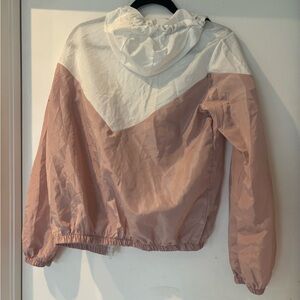 Windbreaker, light weight jacket. Size L